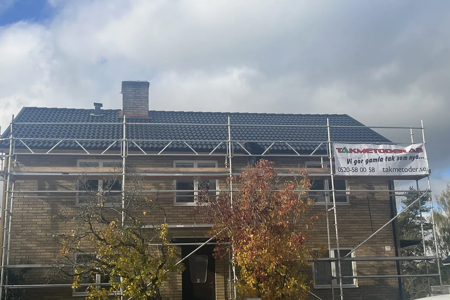 Så går ett takbyte till